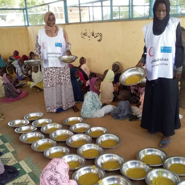 72685704 eb16 405c ad30 d625465762f9 600x600