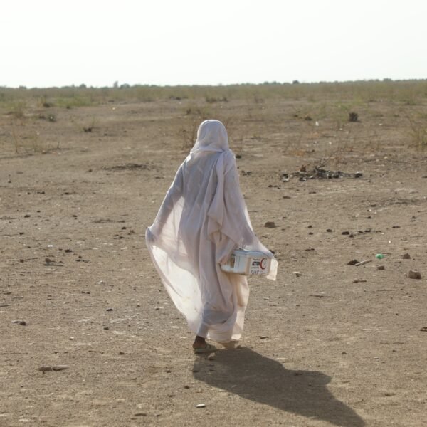 F2a659e0 9455 44d5 8bf5 b5ed86a9009b 600x600